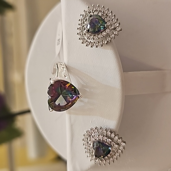 (NWT) Beautiful Mystical Jewelry - Picture 6 of 9